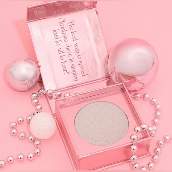 ELF Highlighter X Revolution "Jovie" - Picture 1 of 13